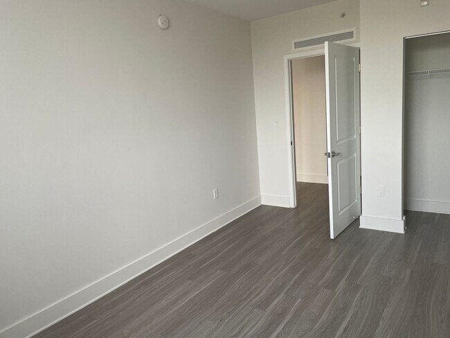 401 SW 17 th Ave | Little Havana