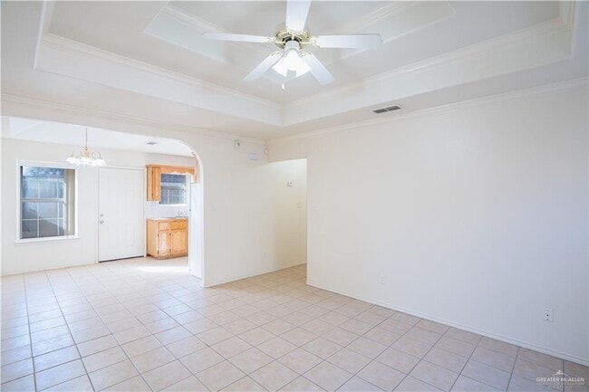 1600 E Quail St Unit 1