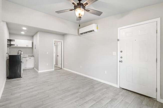 Photo - 178 Fennel Dr