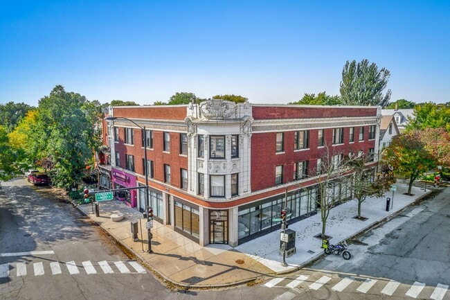 Photo - 1507 W Barry Ave Unit 1507-2