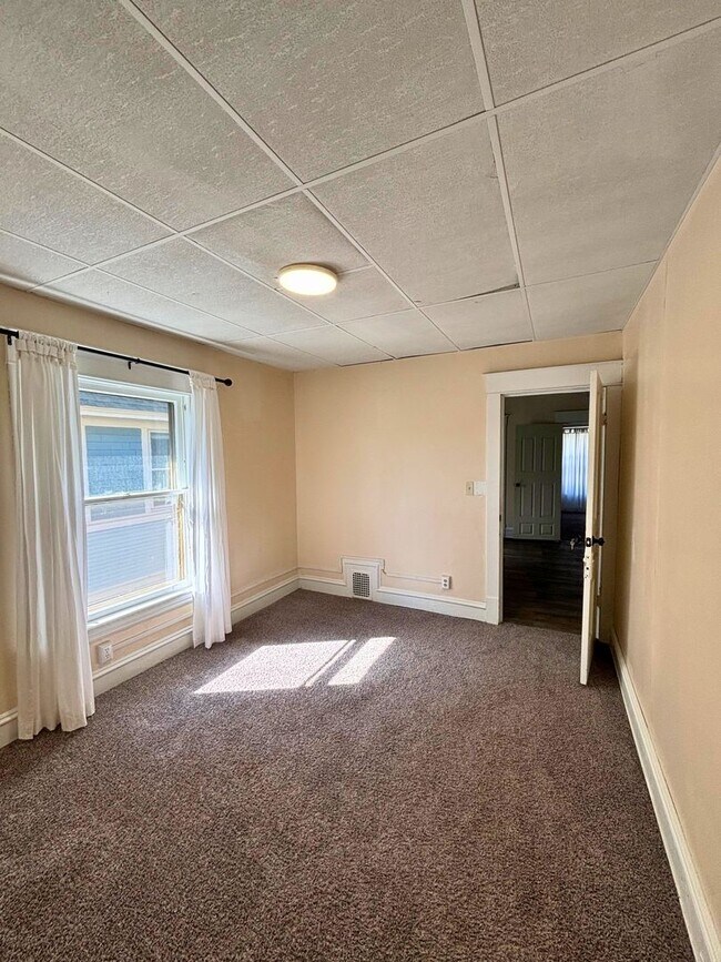 Photo - 216 Lafayette Ave NE Unit D