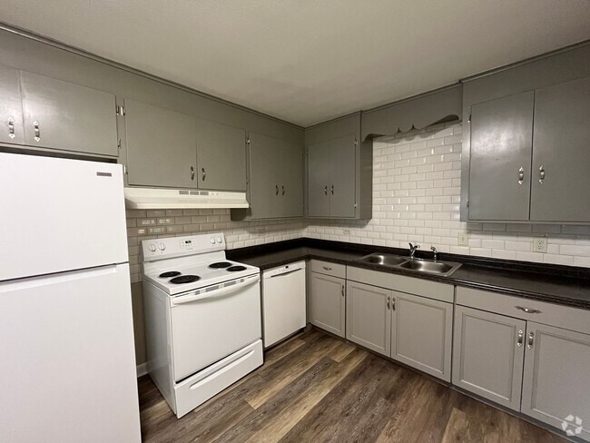 Building Photo - Rutherford &amp; Craighill Street Unit 225 Rental