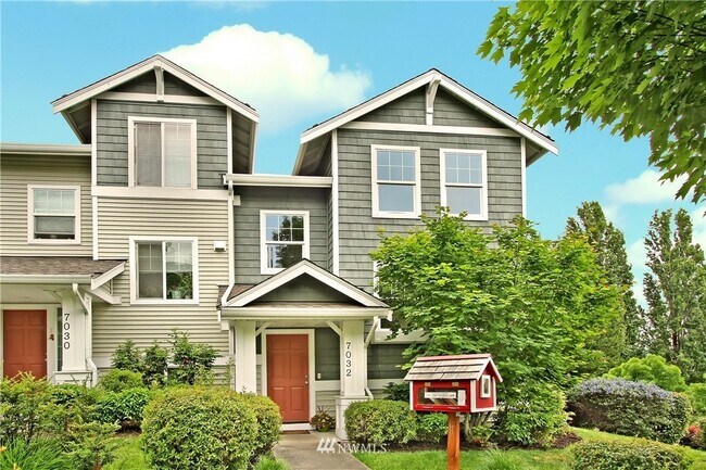 Photo - 7032 Holly Park Dr S Unidad X4