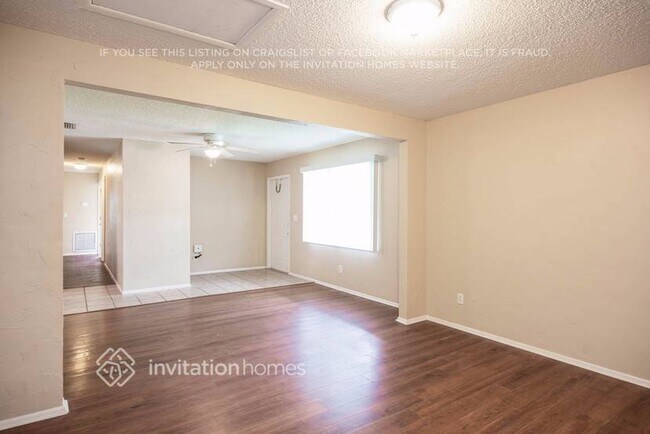 Photo - 9064 Hamlin Rd W