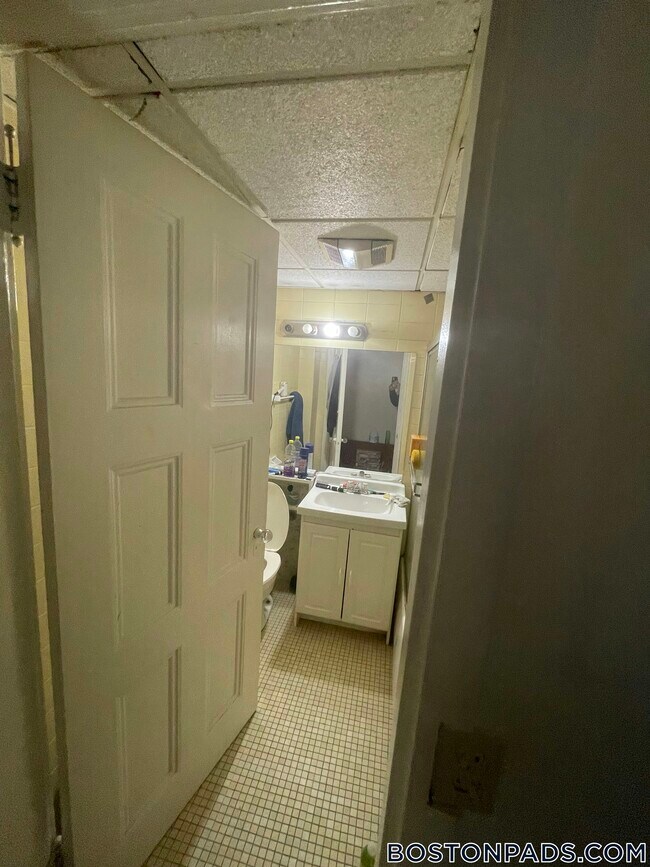 Photo - 62 Boylston St Unidad 718