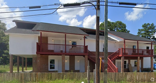 Building Photo - 2491 Russell St Unit E Rental