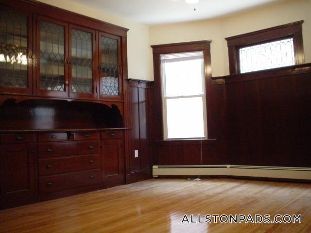 Photo - 35 Long Ave Unidad 1