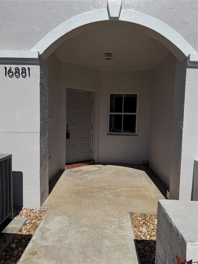 Photo - 16881 SW 1st Manor