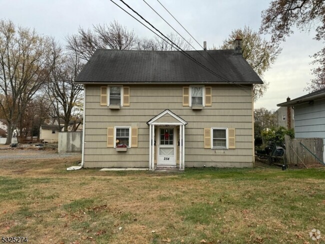 Building Photo - 254 S Plainfield Ave Rental