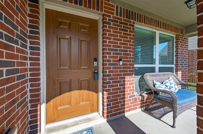 Photo - 9931 Chimney Swift Ln