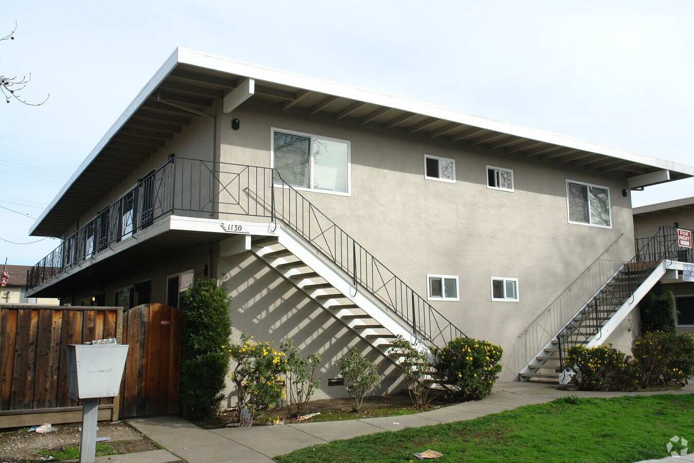 Franklin Apartments - Franklin Apartments