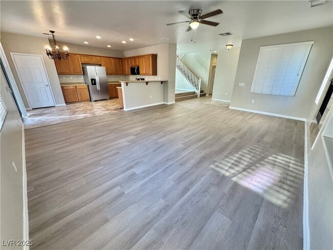 Photo - 5808 Post Mountain St