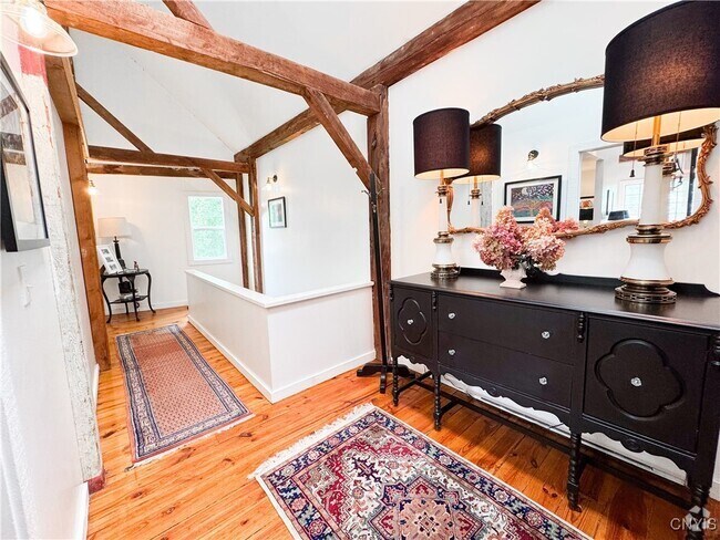Building Photo - 7 Onondaga St Rental
