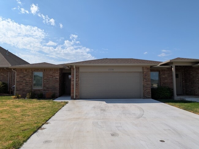 1116 Black Jack Dr
