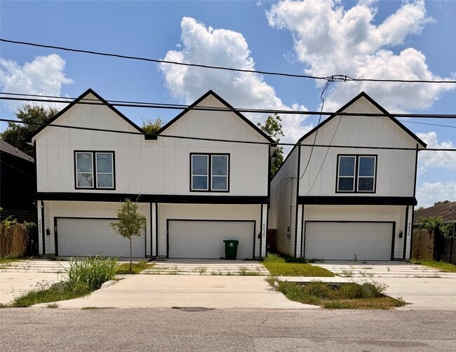 Building Photo - 4436 Aledo St