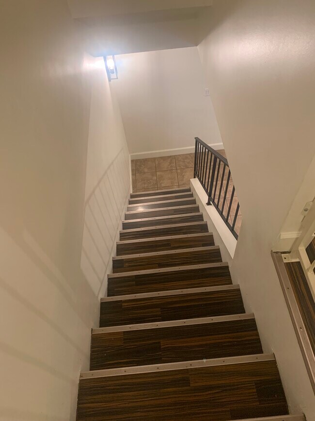 Photo - 2312 W Lindner Ave