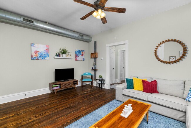 Photo - 2819 Shenandoah Ave