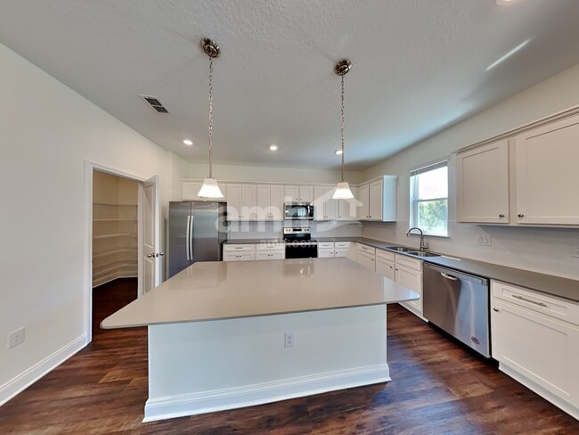 3644 Windward Hls Blvd