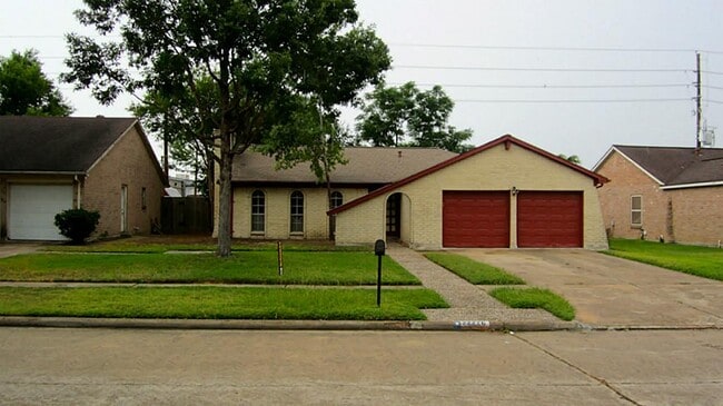 Building Photo - 22226 Coriander Dr Rental