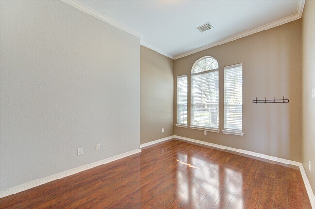 Photo - 21606 Firemist Way