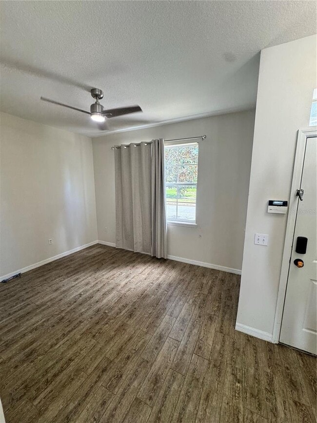 Photo - 2822 Grasmere View Pkwy N