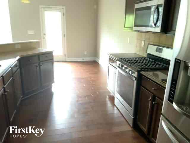 Photo - 1651 Ashmead Ln