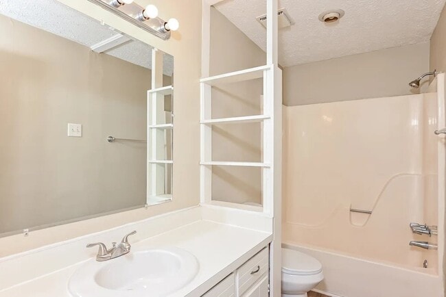 Photo - 2737 King Arthur Ct