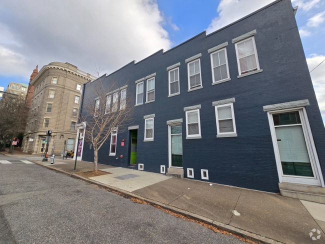 Building Photo - 1 S 5th St Rental