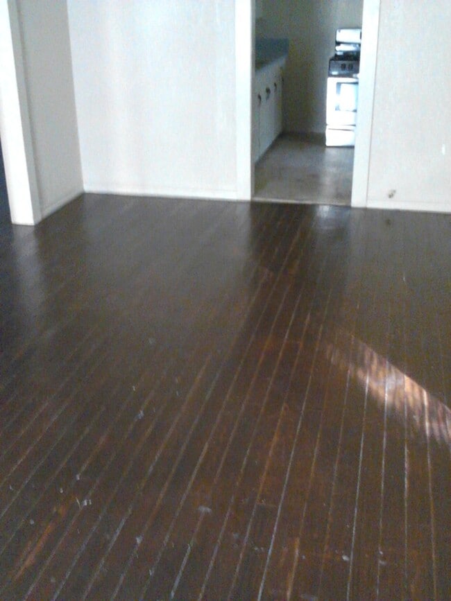 Photo - 221 Tutt Ave Unidad 221 Tutt