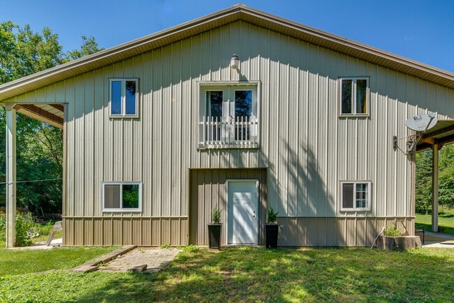 Photo - 27W172 Galusha Ave Unidad ID1306620P