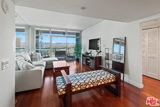 Photo - 13650 Marina Pointe Dr