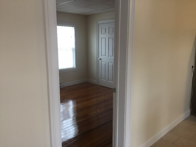 Photo - 5 N Worcester St