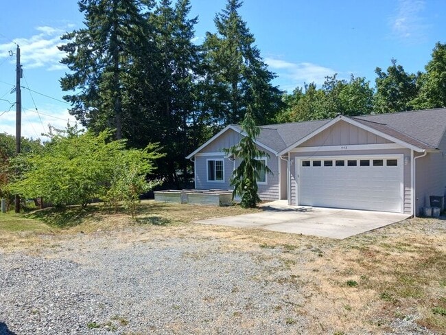 Building Photo - 942 Hadley Way Rental