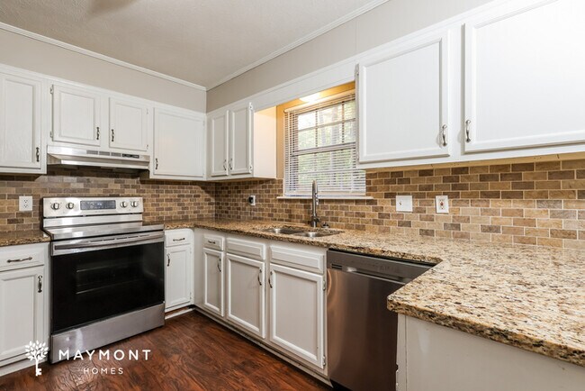 Photo - 195 Dogwood Cir
