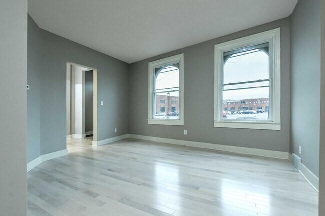 Photo - 4 bedroom in South Side