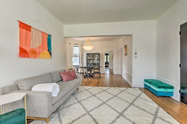 Photo - 1129 Augusta St Unidad ID1306409P