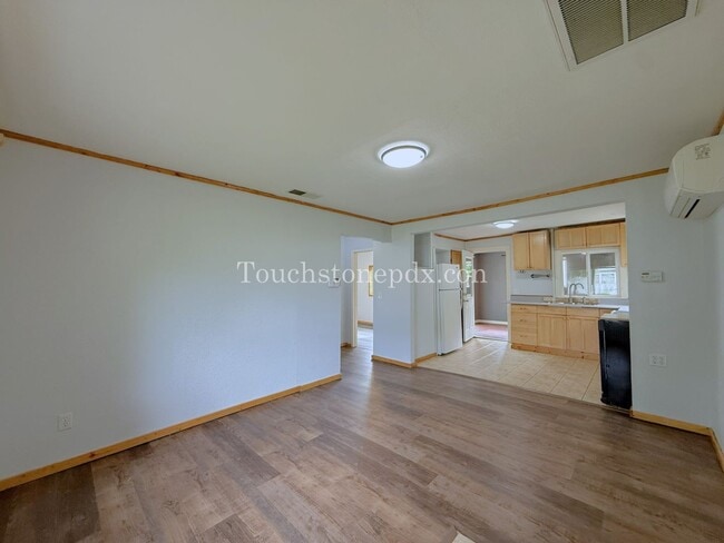 Photo - MFP-00110 Unit #A