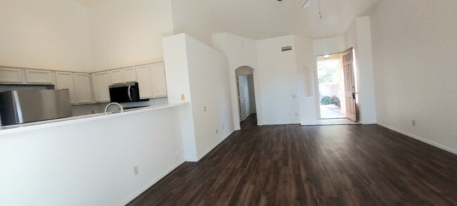 Photo - CHARMING 3BED 2BATH HOME LOCATED IN THE OCOTILLO COMMUNITY