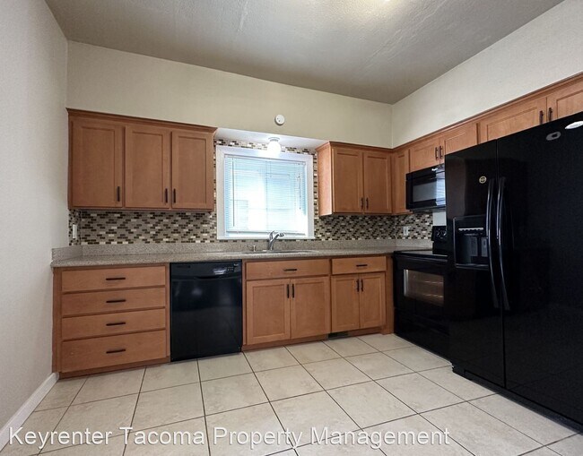 Photo - 3 br, 2 bath House - 5836 S Montgomery St