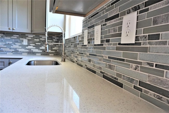 Photo - 1040 McLain Rd