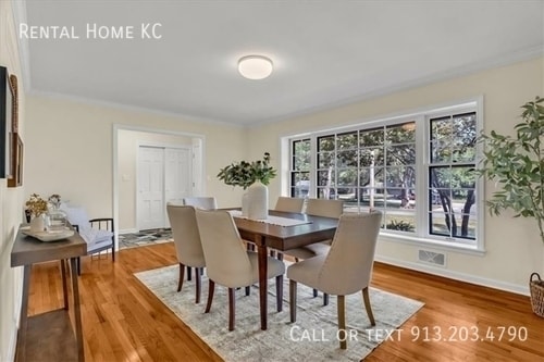 Photo - 6001 W 79th St