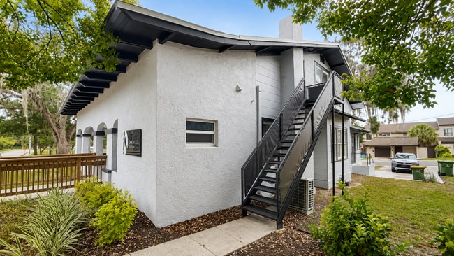 Building Photo - 128 Orange Ave