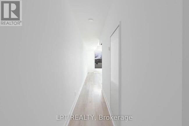 Photo - 1660 Bloor St W Unit 506