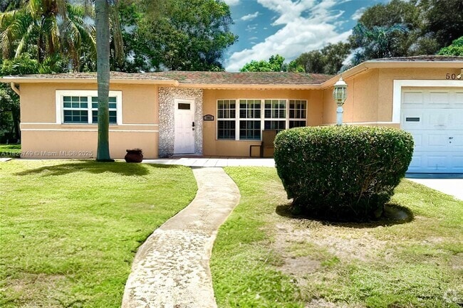 Building Photo - 5062 NW 41st Pl Rental