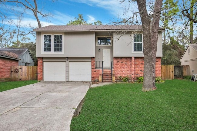 Photo - 9 Hasting Oak Ct House