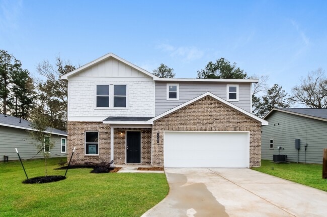 Building Photo - 15580 Briar Forest Dr
