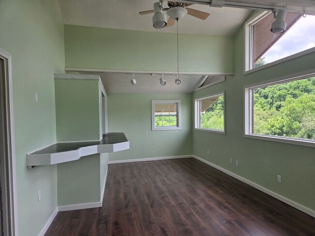 Photo - 2 Bedroom / 1 Bath bonus room, large living kitchen/dining room combo duplex Unit #5