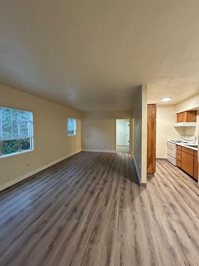 Photo - (949) Harrison Street Plex - 1 Bed / 1 Bat... Unit 07