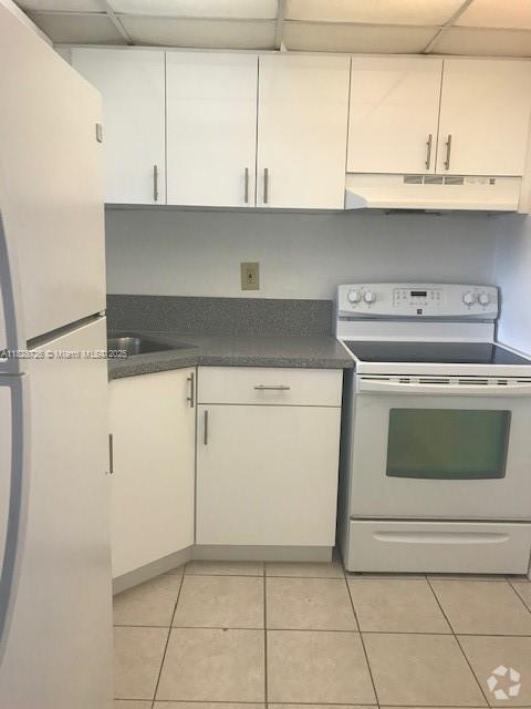 Building Photo - 4550 NW 9th St Unit 908E Rental