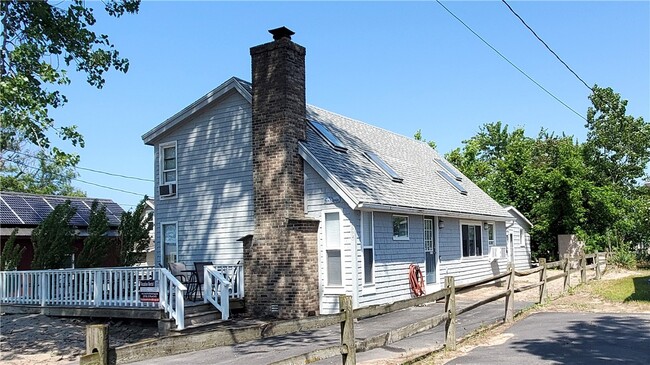 Building Photo - 7594 2nd St